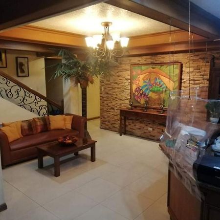 Reddoorz At Casa Marabella Villamonte Bacolod City Extérieur photo