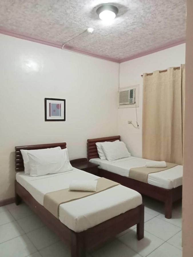 Reddoorz At Casa Marabella Villamonte Bacolod City Extérieur photo